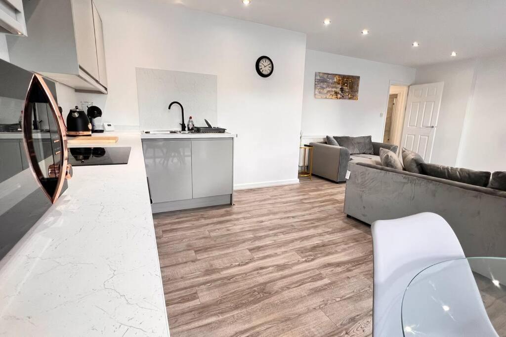 Апартаменты Top Floor Gem In Liverpool City Centre Экстерьер фото