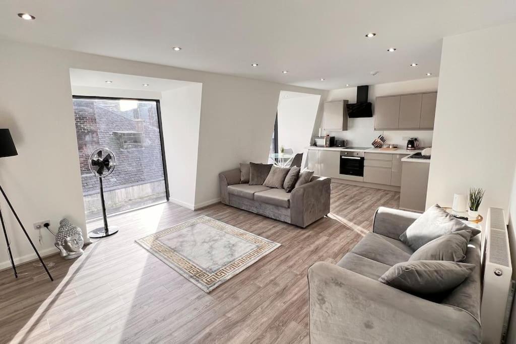Апартаменты Top Floor Gem In Liverpool City Centre Экстерьер фото