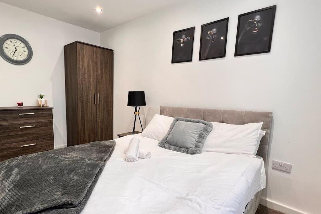Апартаменты Top Floor Gem In Liverpool City Centre Экстерьер фото